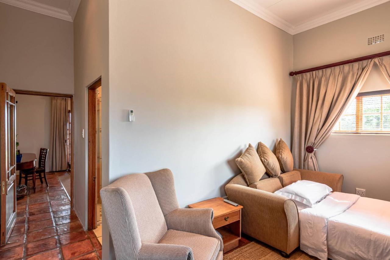 Mooiplaas Guesthouse Oudtshoorn Εξωτερικό φωτογραφία